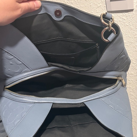 Coach Light Blue Embossed Shoulder Bag - Picture 3 of 4